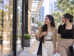 Barang Branded Pertama: Cara Menabung agar Bisa Membelinya