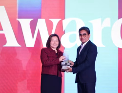 KAI Logistik Raih Penghargaan Sector Champion Logistik pada Danantara Indonesia CX100 Award 2026