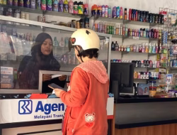Sri Asih, Perempuan Tangguh di Balik Layanan AgenBRILink, Permudah Transaksi Warga Kutoarjo